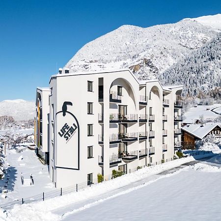 Lifesteil Aparthotel Umhausen Exteriör bild